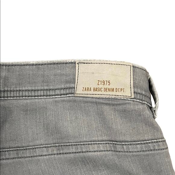 ZARA Jeans Womens Size 12 Gray Mid Rise Ankle Embroidered Flowers Stretchy - Picture 8 of 12